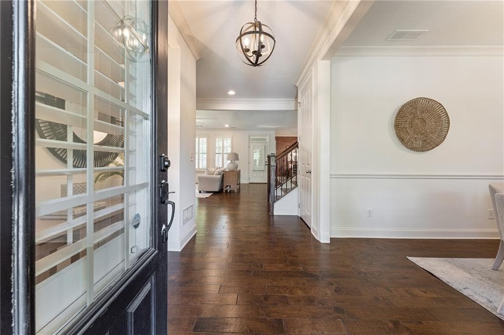 4 bedroom, 4 bathroom, 3,000 sq ft single family residence under contract at 12609 Lecoma Trace, Milton, GA 30004 — photo 9