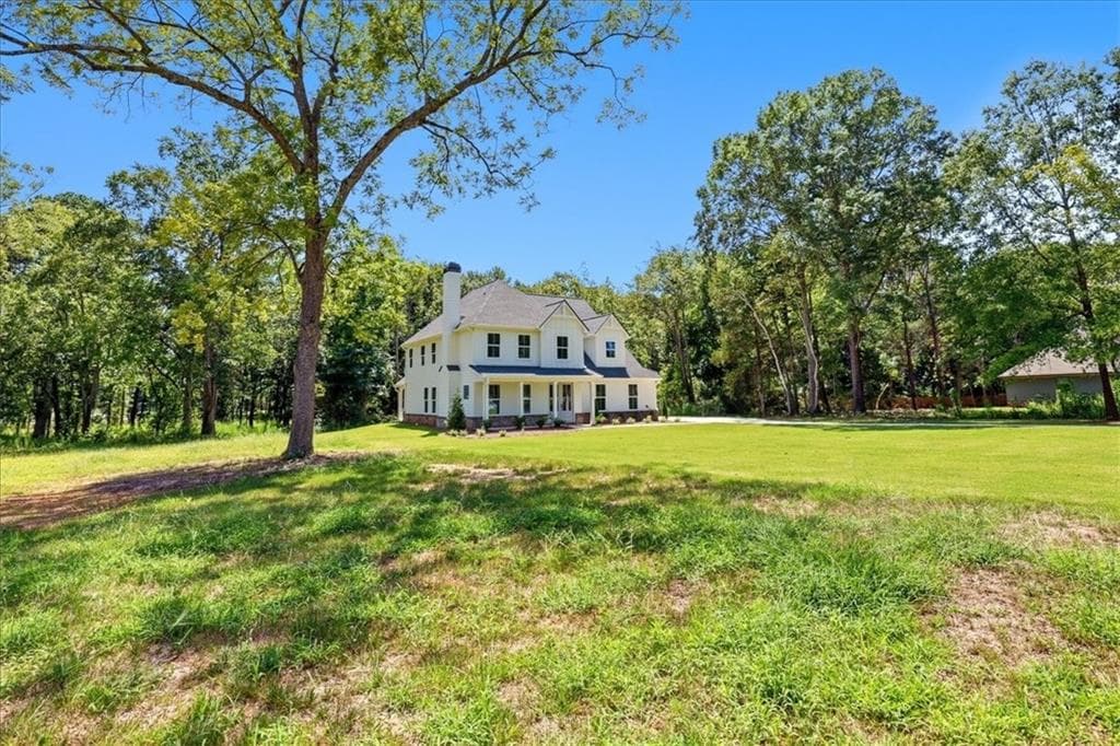 4 bedroom, 4 bathroom, 2,536 sq ft single family residence for sale at 327 Springtime Way, Monroe, GA 30655 — photo 5