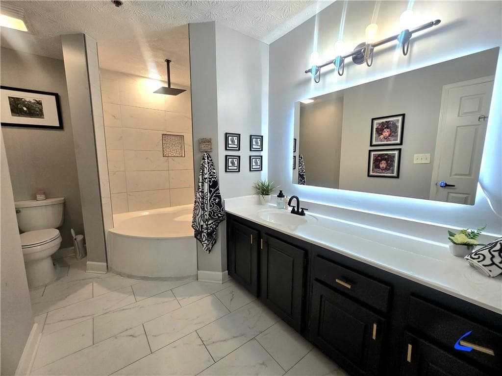 1 bedroom, 1 bathroom, 840 sq ft condominium for sale at 970 Sidney Marcus Boulevard 2210, Atlanta, GA 30324