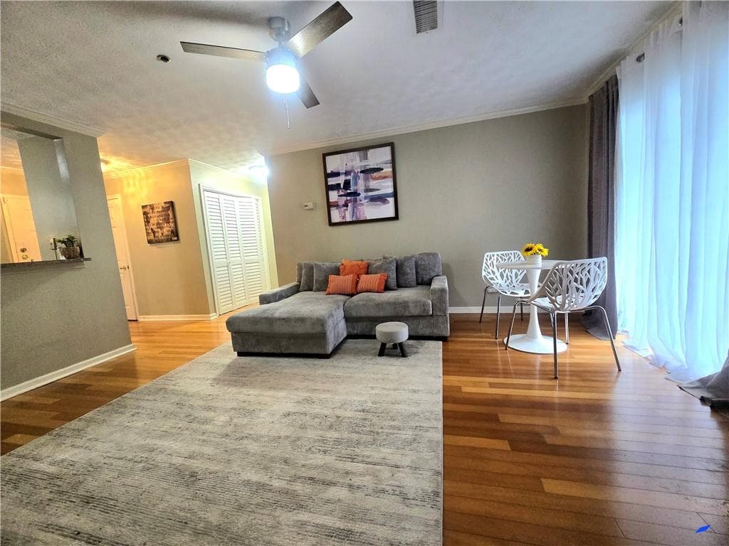 1 bedroom, 1 bathroom, 840 sq ft condominium for sale at 970 Sidney Marcus Boulevard 2210, Atlanta, GA 30324 — photo 8