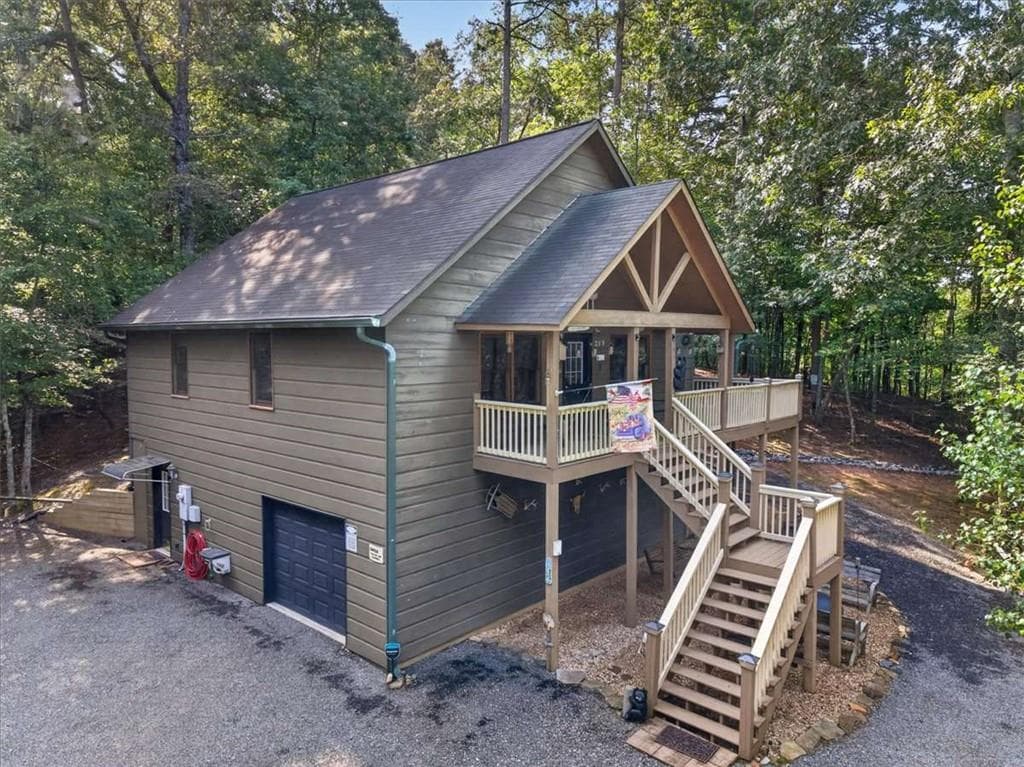 3 bedroom, 3 bathroom, 2,376 sq ft single family residence for sale at 289 Cypress Circle, Ellijay, GA 30540 — photo 2