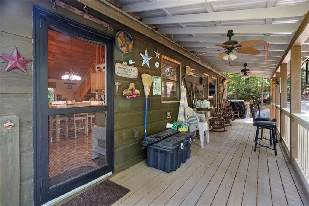 3 bedroom, 3 bathroom, 2,376 sq ft single family residence for sale at 289 Cypress Circle, Ellijay, GA 30540 — photo 8