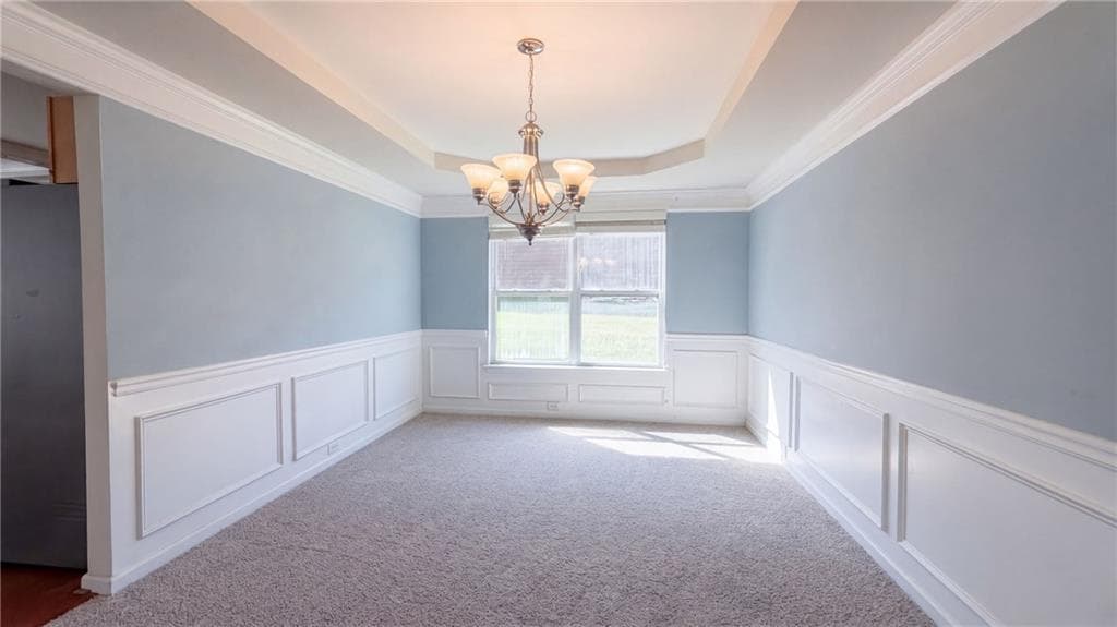 4 bedroom, 3 bathroom, 3,102 sq ft single family residence for sale at 330 Oxnard Circle, Atlanta, GA 30331 — photo 6
