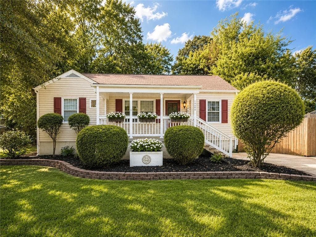 2 bedroom, 2 bathroom, 974 sq ft single family residence under contract at 2966 Emory Road, Smyrna, GA 30080