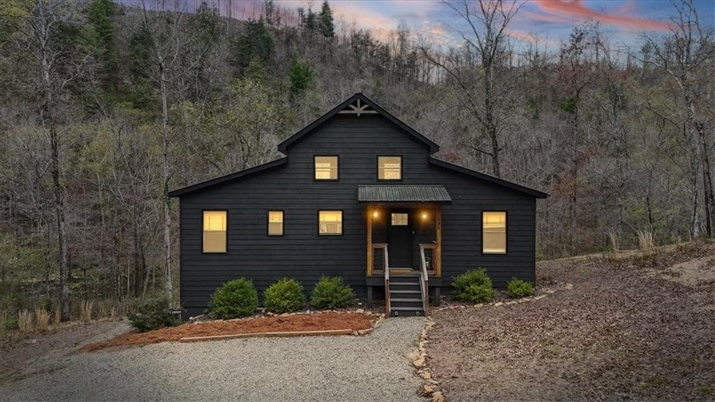 3 bedroom, 2 bathroom, 1,120 sq ft single family residence for sale at 496 Meadow Lane, Talking Rock, GA 30175 — photo 8