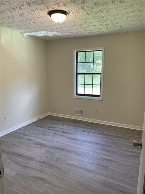 3 bedroom, 2 bathroom, 1,408 sq ft single family residence for rent at 3131 Calumet Place, Kennesaw, GA 30152 for $1,995 a month — photo 9