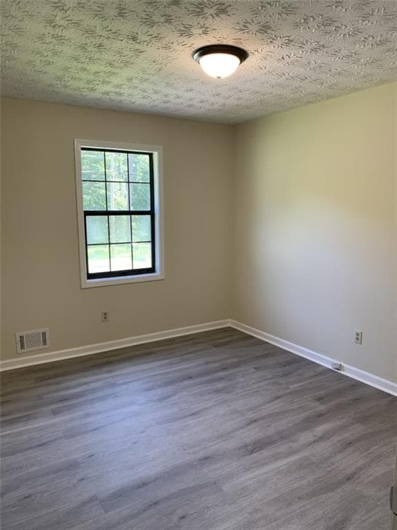 3 bedroom, 2 bathroom, 1,408 sq ft single family residence for rent at 3131 Calumet Place, Kennesaw, GA 30152 for $1,995 a month — photo 10