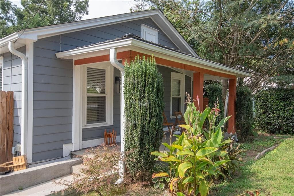2 bedroom, 2 bathroom, 662 sq ft single family residence for rent at 1391 Smith Street, Atlanta, GA 30316 for $2,400 a month — photo 4