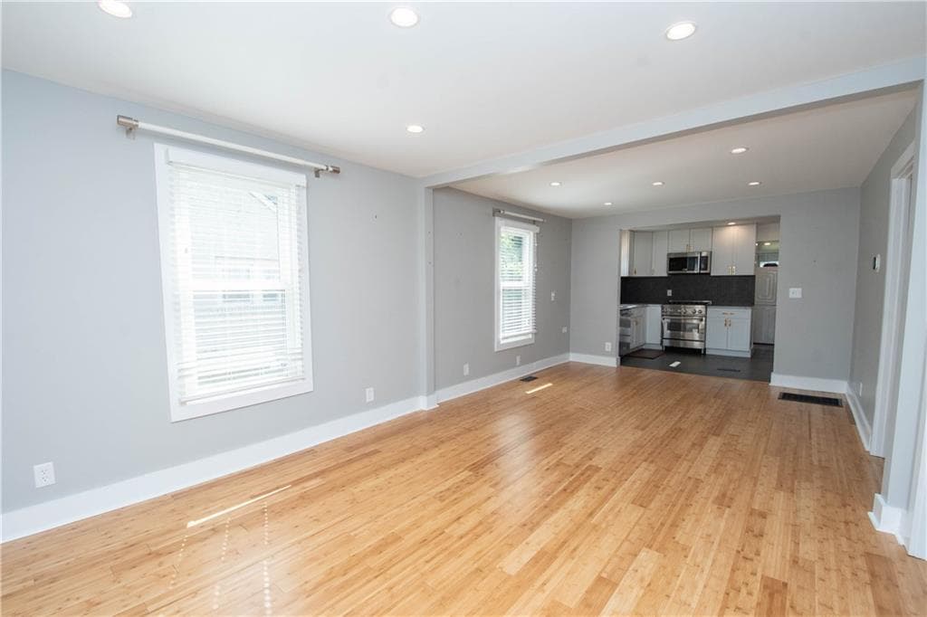 2 bedroom, 2 bathroom, 662 sq ft single family residence for rent at 1391 Smith Street, Atlanta, GA 30316 for $2,400 a month — photo 5