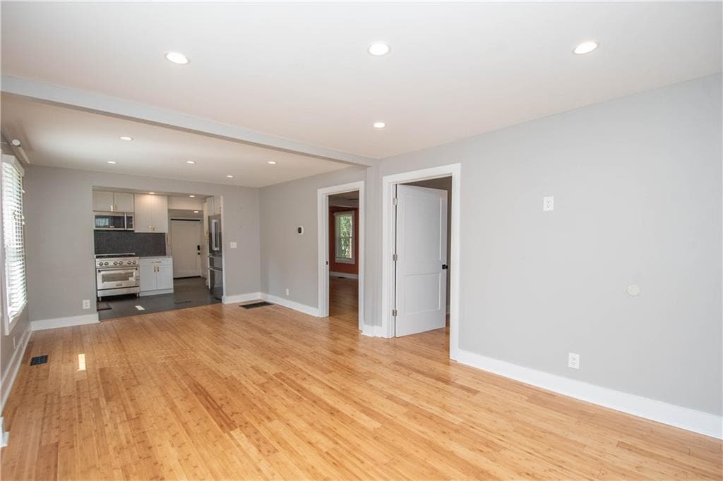 2 bedroom, 2 bathroom, 662 sq ft single family residence for rent at 1391 Smith Street, Atlanta, GA 30316 for $2,400 a month — photo 6