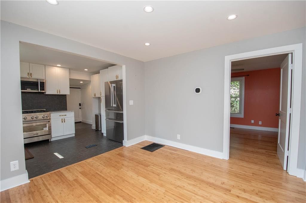 2 bedroom, 2 bathroom, 662 sq ft single family residence for rent at 1391 Smith Street, Atlanta, GA 30316 for $2,400 a month — photo 8