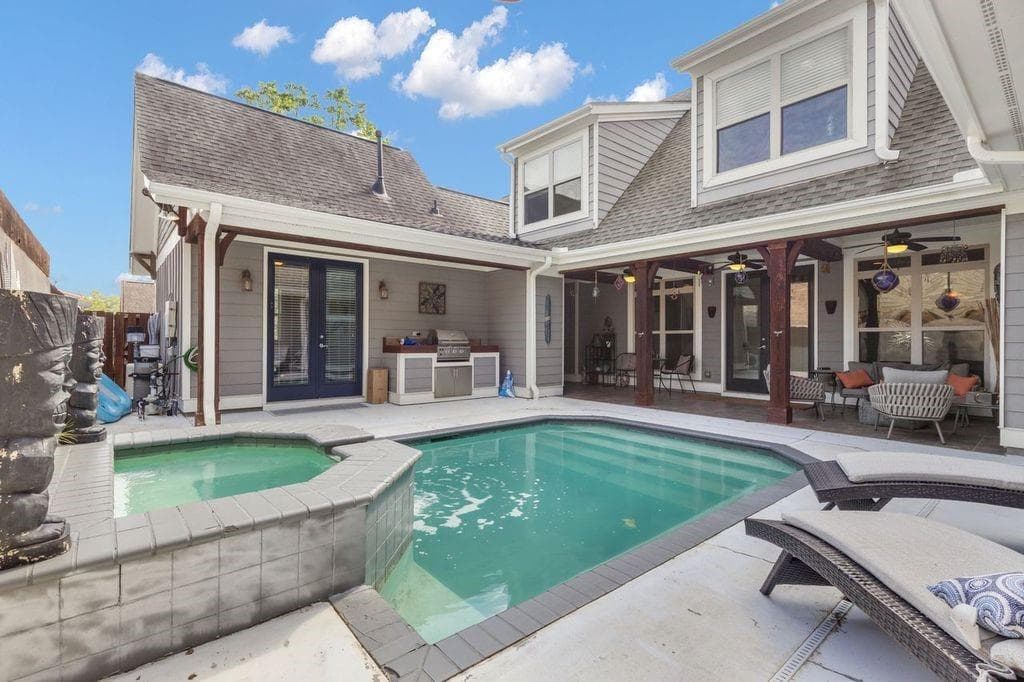 4 bedroom, 4 bathroom, 3,190 sq ft single family residence for sale at 11 BEACON CRST, Newnan, GA 30265 — photo 6