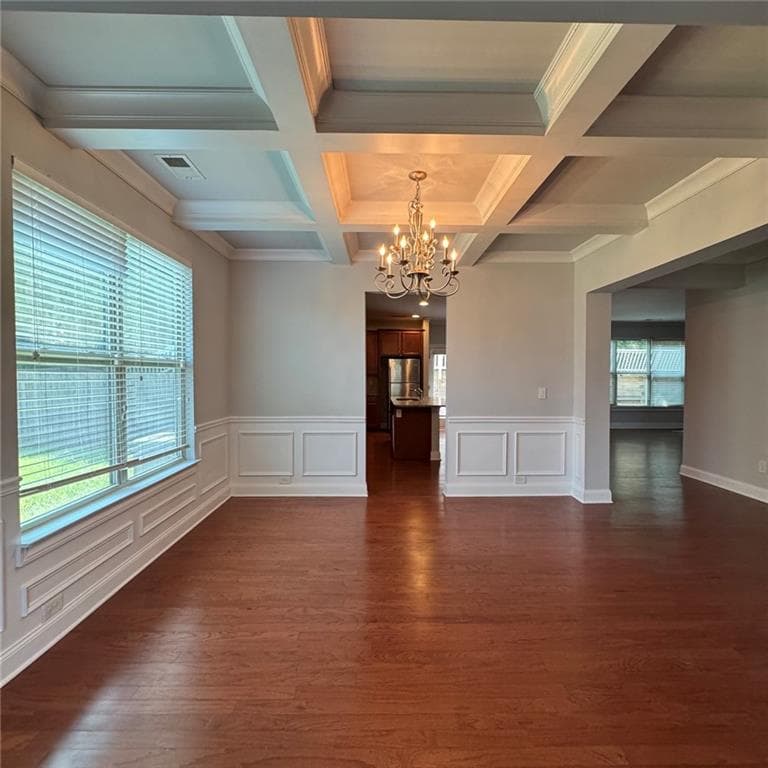 5 bedroom, 4 bathroom, 3,372 sq ft single family residence for sale at 2860 Evan Manor Lane, Cumming, GA 30041 — photo 3