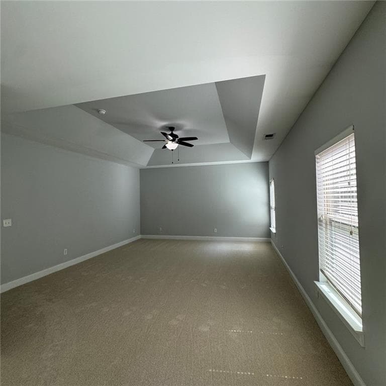 5 bedroom, 4 bathroom, 3,372 sq ft single family residence for sale at 2860 Evan Manor Lane, Cumming, GA 30041 — photo 9