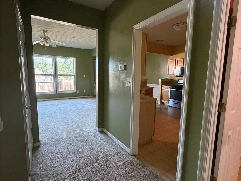 3 bedroom, 3 bathroom, 1,975 sq ft single family residence for sale at 482 Marsh Lake Road, Lawrenceville, GA 30045 — photo 6