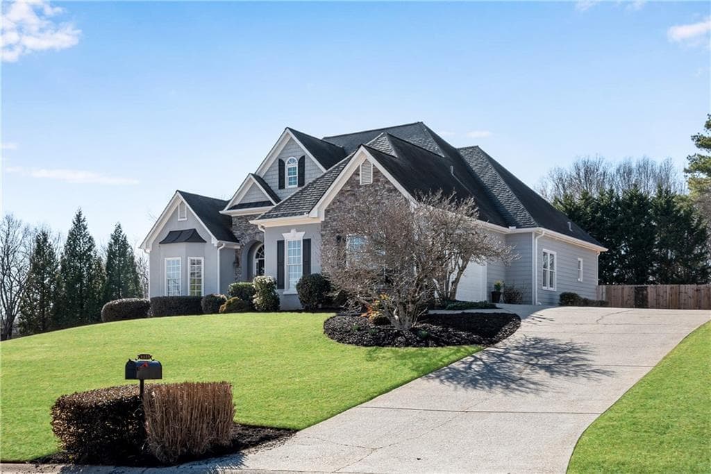 4 bedroom, 4 bathroom, 4,470 sq ft single family residence for rent at 4405 Fairfax Drive, Cumming, GA 30028 for $3,350 a month — photo 2