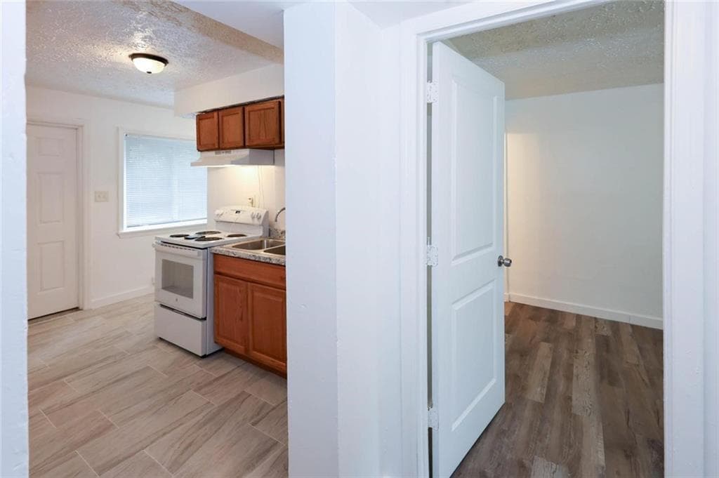 1 bedroom, 1 bathroom apartment for rent at 1295 Marcy Street APT 1, Atlanta, GA 30315 for $950 a month — photo 2