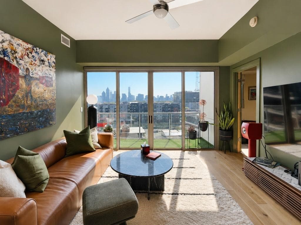 2 bedroom, 2 bathroom, 1,223 sq ft condominium for rent at 1100 Howell Mill Road 810, Atlanta, GA 30318 for $3,595 a month — photo 9