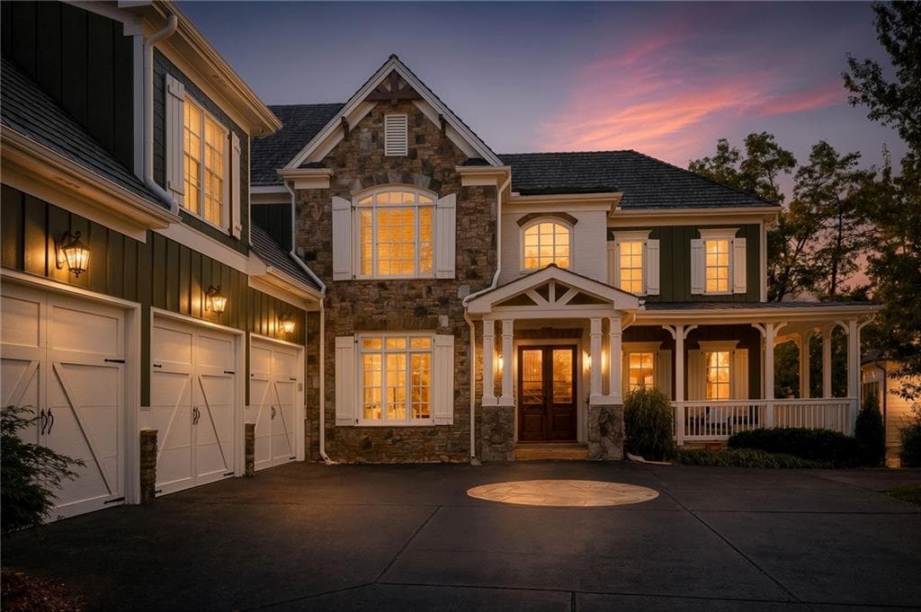 4 bedroom, 6 bathroom, 6,252 sq ft single family residence for sale at 117 Peninsula Way, Dawsonville, GA 30534 — photo 3