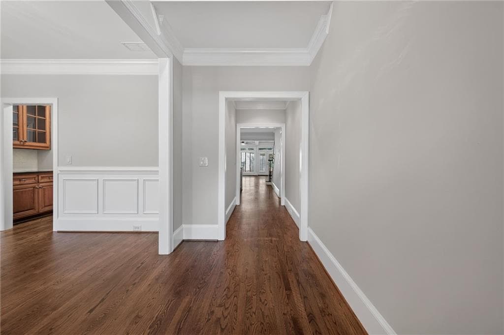 4 bedroom, 4 bathroom, 3,337 sq ft single family residence for sale at 4787 Lakeway Place, Alpharetta, GA 30005 — photo 6