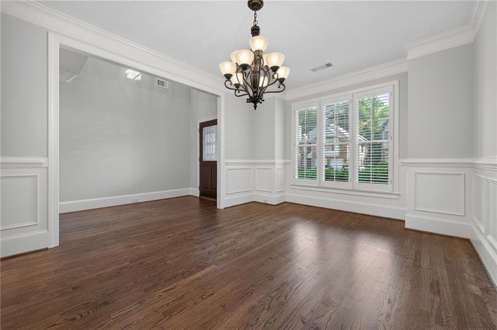 4 bedroom, 4 bathroom, 3,337 sq ft single family residence for sale at 4787 Lakeway Place, Alpharetta, GA 30005 — photo 8