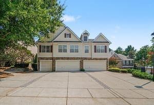 3 bedroom, 3 bathroom, 1,624 sq ft townhouse for sale at 2551 Willow Grove Road, Acworth, GA 30101 — photo 3