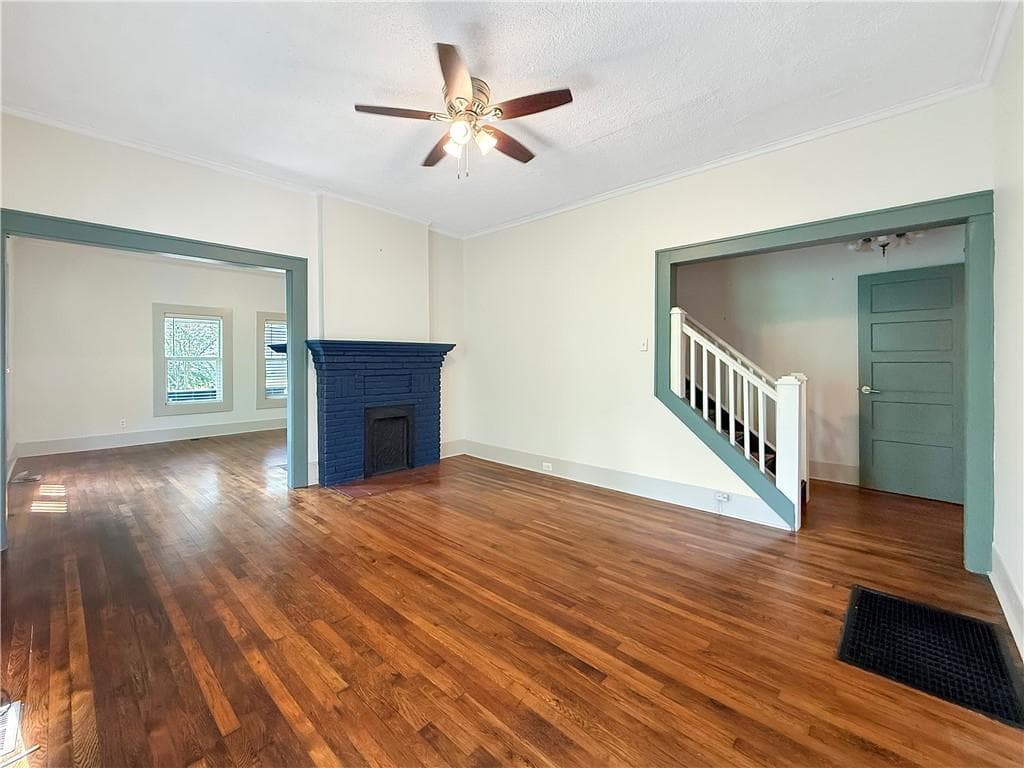 4 bedroom, 3 bathroom, 2,284 sq ft single family residence for rent at 691 Florence Place, Atlanta, GA 30318 for $2,500 a month — photo 8