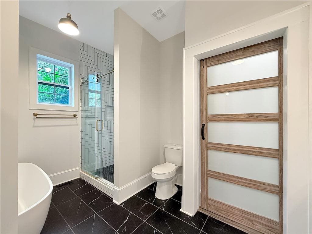 4 bedroom, 3 bathroom, 2,284 sq ft single family residence for rent at 691 Florence Place, Atlanta, GA 30318 for $2,500 a month — photo 10