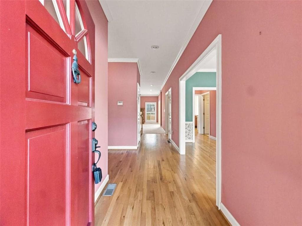 3 bedroom, 3 bathroom, 2,981 sq ft single family residence under contract at 4345 Hambrick Place, Stone Mountain, GA 30083 — photo 3