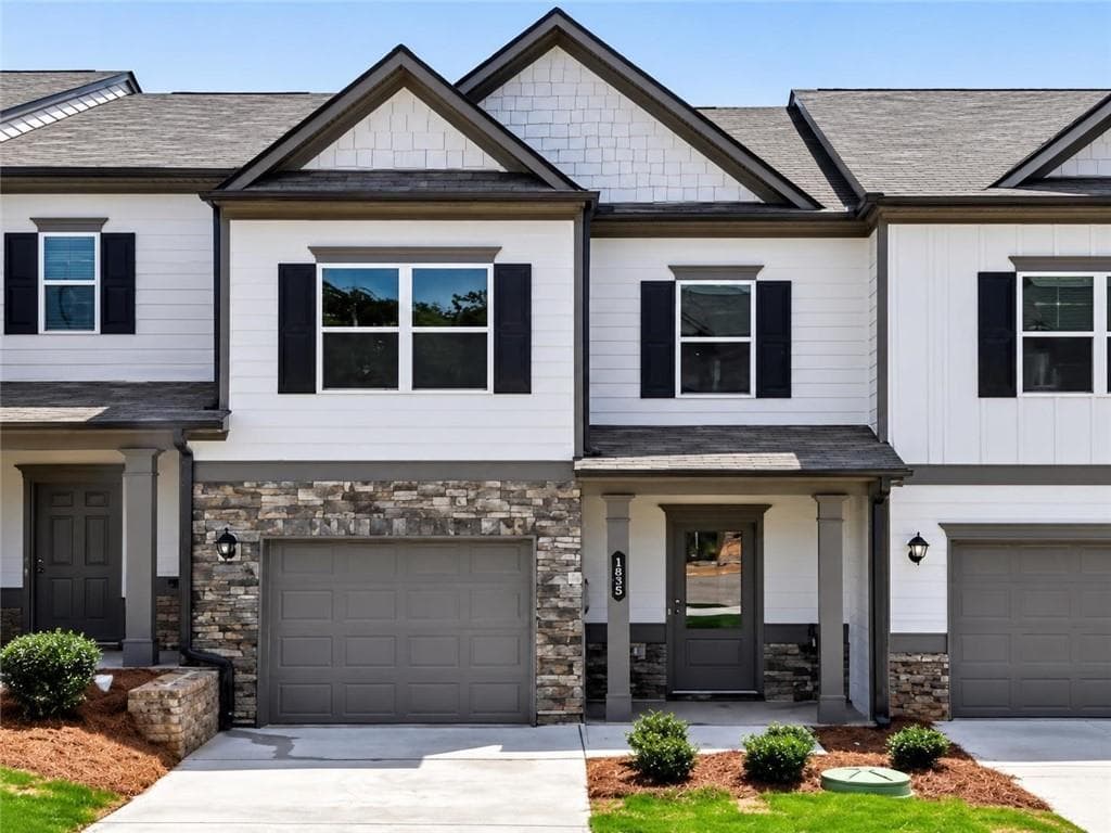 3 bedroom, 3 bathroom, 1,629 sq ft townhouse for rent at 155 Oconee Road 252, Cartersville, GA 30120 for $2,100 a month