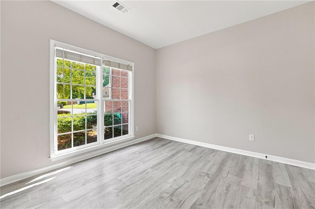 5 bedroom, 3 bathroom, 2,859 sq ft single family residence for sale at 20 Brightwater Cove, Dallas, GA 30157 — photo 7