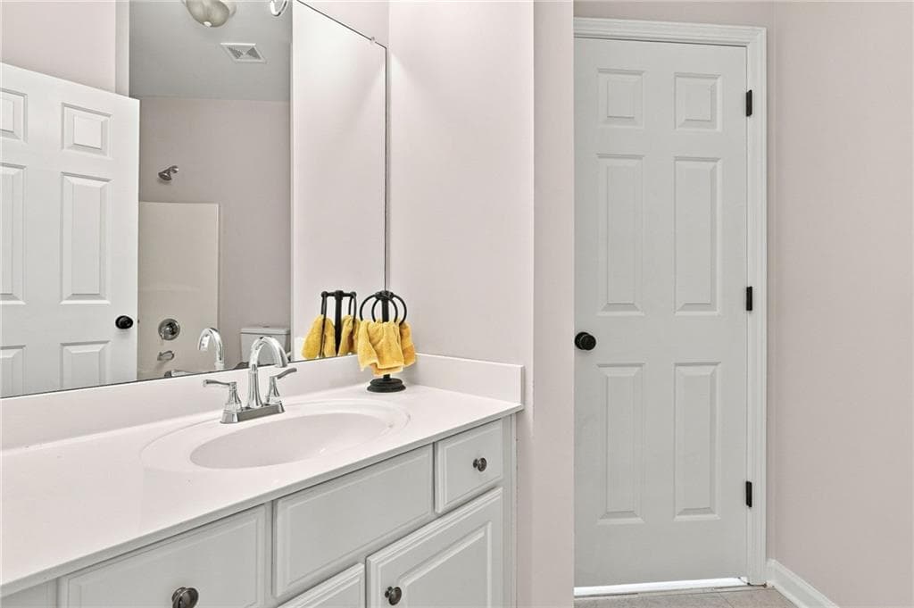 5 bedroom, 3 bathroom, 2,859 sq ft single family residence for sale at 20 Brightwater Cove, Dallas, GA 30157 — photo 10