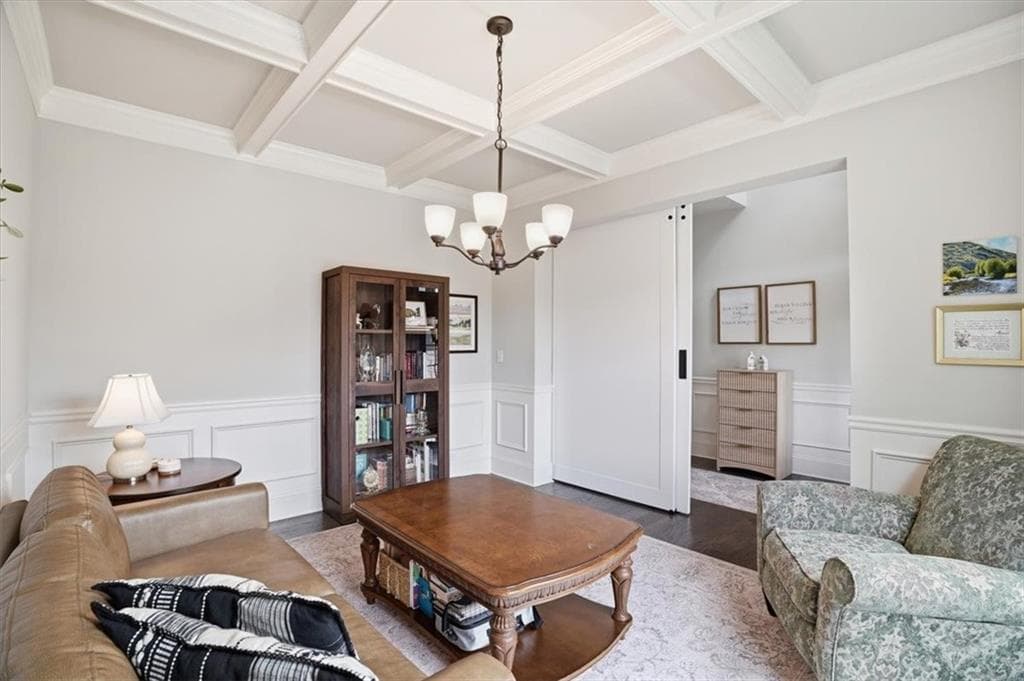 5 bedroom, 5 bathroom, 3,218 sq ft single family residence for sale at 6265 Privet Way, Cumming, GA 30028 — photo 8