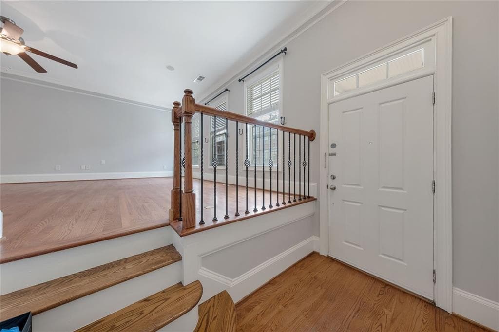 4 bedroom, 4 bathroom, 2,741 sq ft townhouse for sale at 2765 Durham Drive, Atlanta, GA 30319 — photo 3