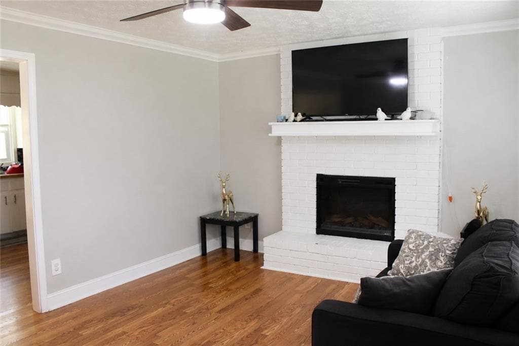 4 bedroom, 2 bathroom, 1,233 sq ft single family residence under contract at 4132 Long Drive, Braselton, GA 30517 — photo 4