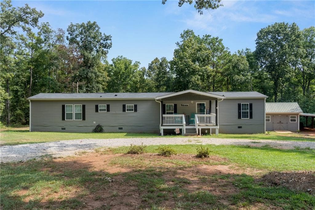 2 bedroom, 2 bathroom, 1,216 sq ft single family residence for sale at 8610 Sandy Run Road, Sparta, GA 31087 — photo 2
