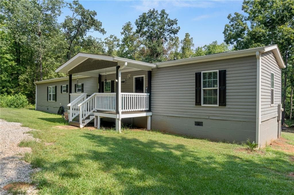 2 bedroom, 2 bathroom, 1,216 sq ft single family residence for sale at 8610 Sandy Run Road, Sparta, GA 31087 — photo 4
