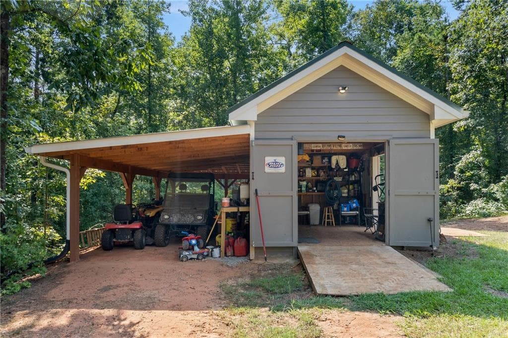 2 bedroom, 2 bathroom, 1,216 sq ft single family residence for sale at 8610 Sandy Run Road, Sparta, GA 31087 — photo 10