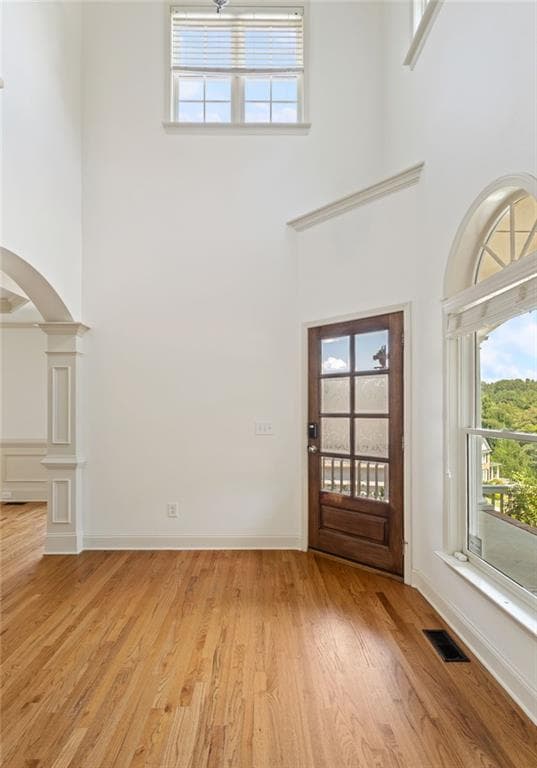 6 bedroom, 5 bathroom, 5,600 sq ft single family residence for sale at 320 Double Branches Lane, Dallas, GA 30132 — photo 5