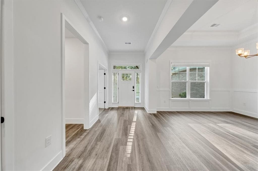 4 bedroom, 3 bathroom, 2,620 sq ft single family residence for sale at 5345 Vinci Place, Douglasville, GA 30135 — photo 4