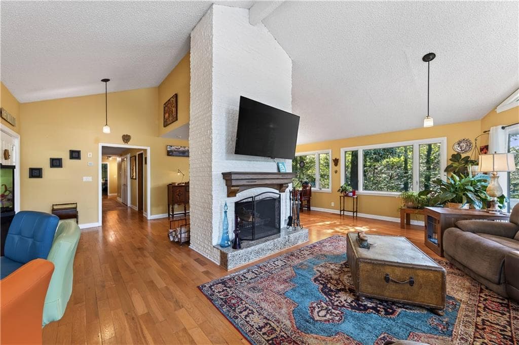 5 bedroom, 3 bathroom, 3,360 sq ft single family residence under contract at 4861 Millen Drive, Mableton, GA 30126 — photo 10