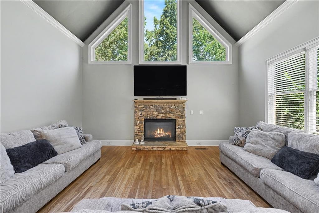 7 bedroom, 6 bathroom, 7,650 sq ft single family residence for sale at 8415 Glen Lake Drive, Cumming, GA 30028 — photo 9