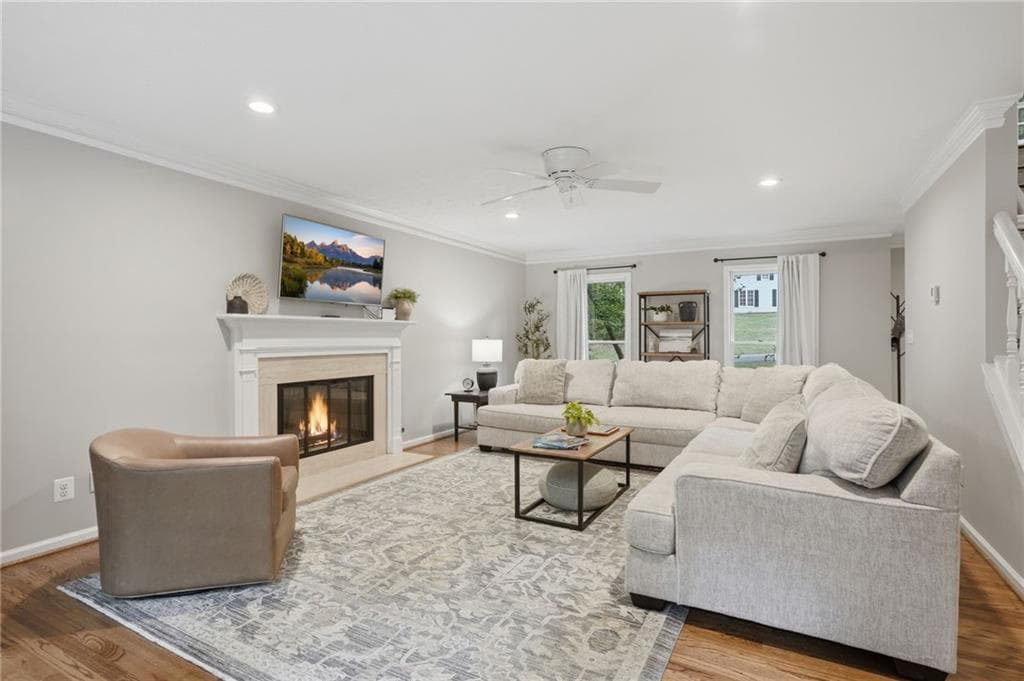 4 bedroom, 4 bathroom, 3,042 sq ft single family residence for sale at 643 Laufin Court, Lawrenceville, GA 30043 — photo 3