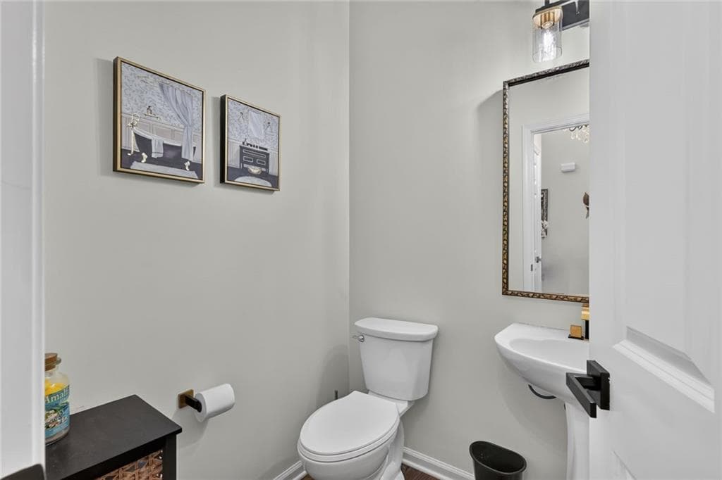 6 bedroom, 4 bathroom, 4,361 sq ft single family residence for sale at 4760 Green Summers Drive, Cumming, GA 30028 — photo 5