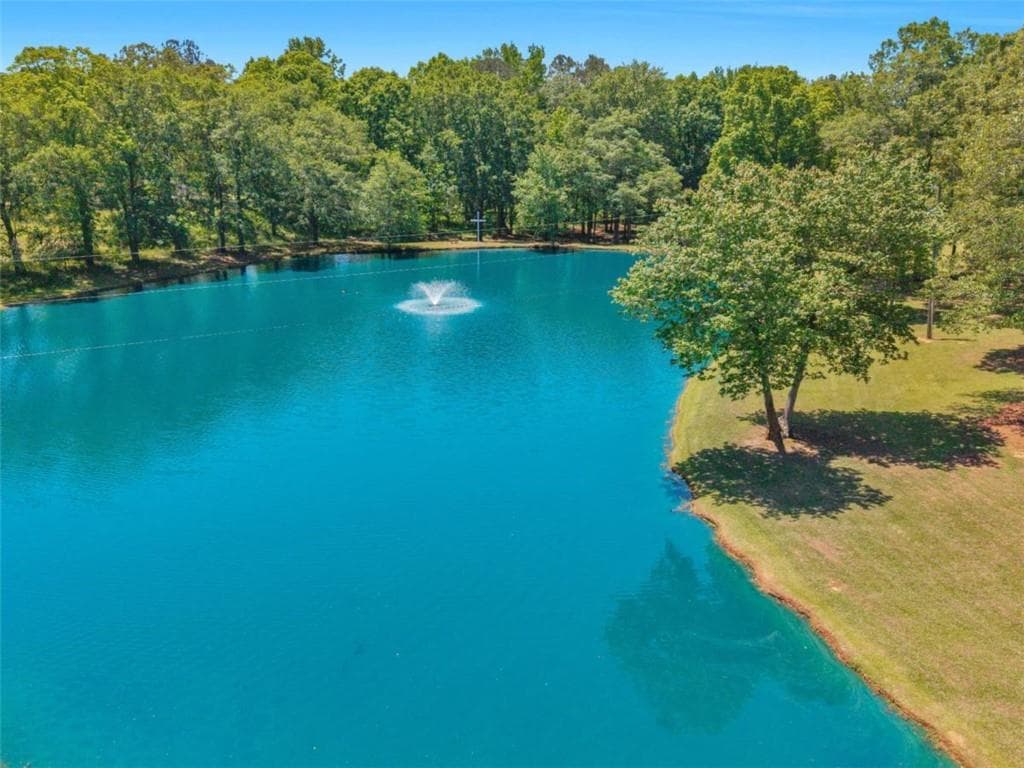 8 bedroom, 6 bathroom, 4,895 sq ft single family residence for sale at 445 Patterson Road, Griffin, GA 30223 — photo 5