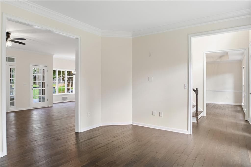 5 bedroom, 3 bathroom, 3,120 sq ft single family residence for sale at 180 Shyrewood Drive, Lawrenceville, GA 30043 — photo 3