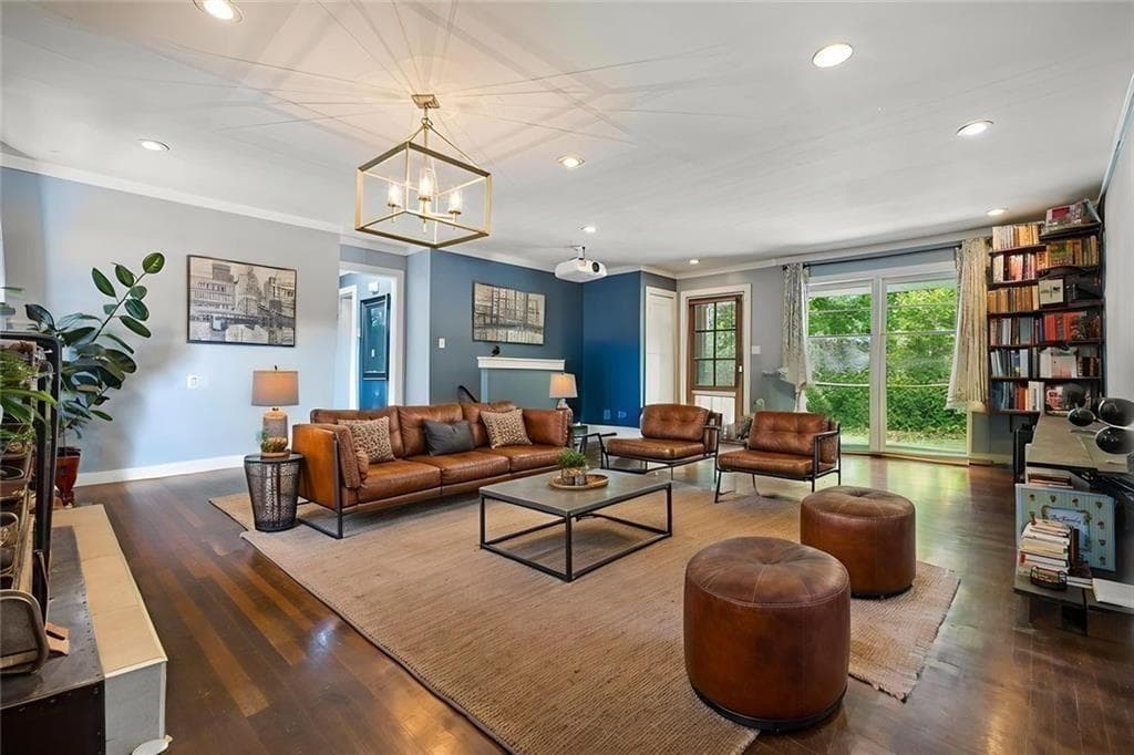 4 bedroom, 2 bathroom, 3,029 sq ft single family residence for sale at 436 Concord Road, Smyrna, GA 30082 — photo 4
