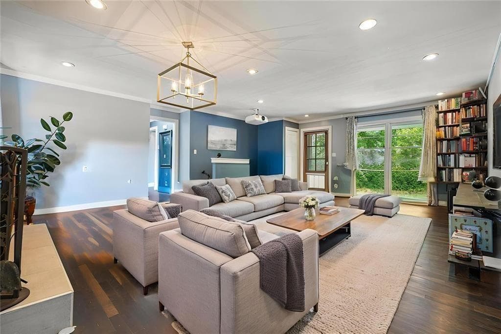 4 bedroom, 2 bathroom, 3,029 sq ft single family residence for sale at 436 Concord Road, Smyrna, GA 30082 — photo 5