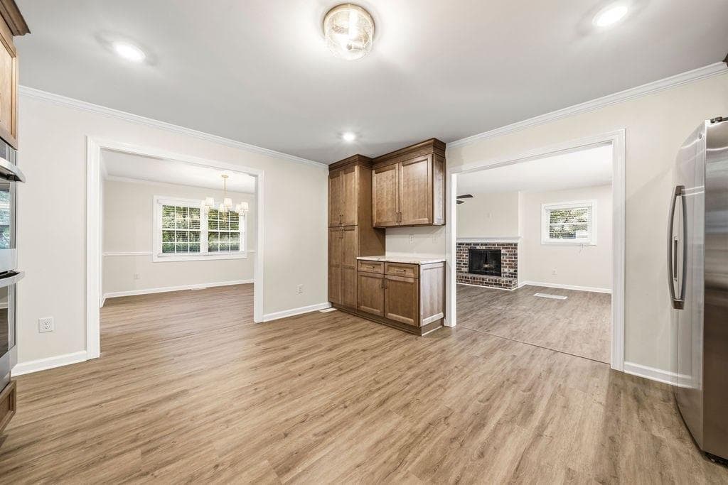 4 bedroom, 2 bathroom, 2,349 sq ft single family residence for sale at 231 Suburban Drive, Kennesaw, GA 30144 — photo 8