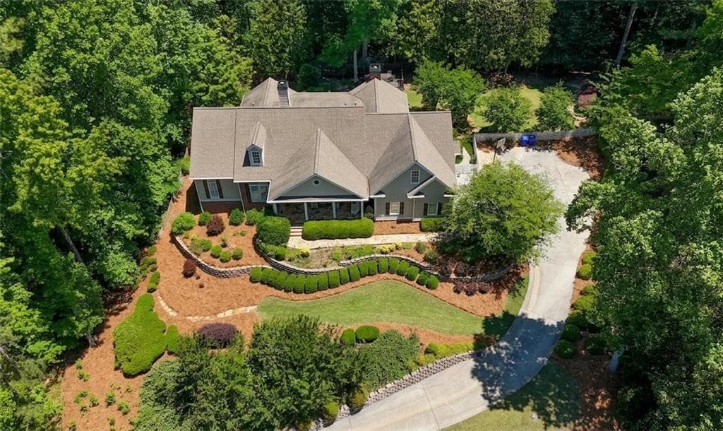 5 bedroom, 5 bathroom, 4,019 sq ft single family residence for sale at 2372 Habersham Drive, Marietta, GA 30064 — photo 3